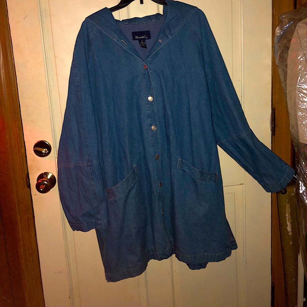 Denim hooded duster. Size 2x By Denim and Co. medium weight. Like new